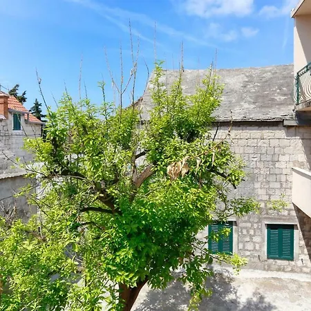 Διαμέρισμα And Stone House